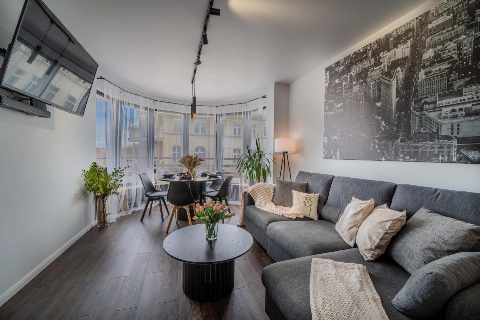 New Large Modern Apartment - City Center - 60M2 - Lift - Parking Breslau Exterior foto